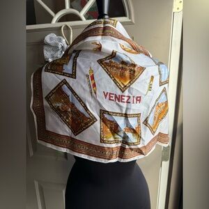Vintage Venezia Italian silk blend square head wrap scarf